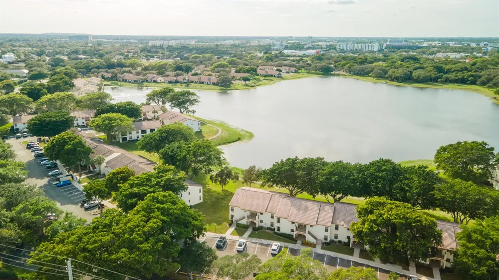 2900 Olivewood Terrace #201 Boca Raton, FL 33431