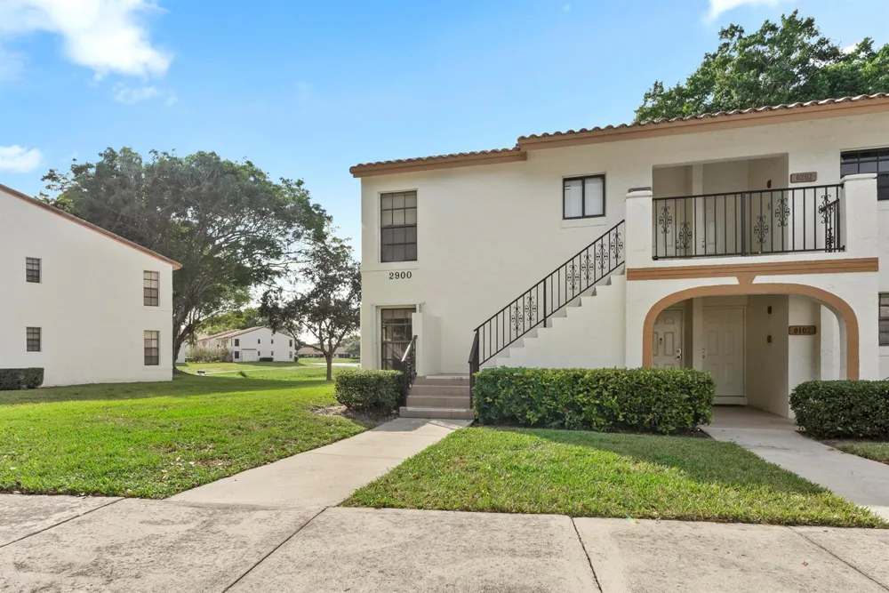 2900 Olivewood Terrace #201 Boca Raton, FL 33431