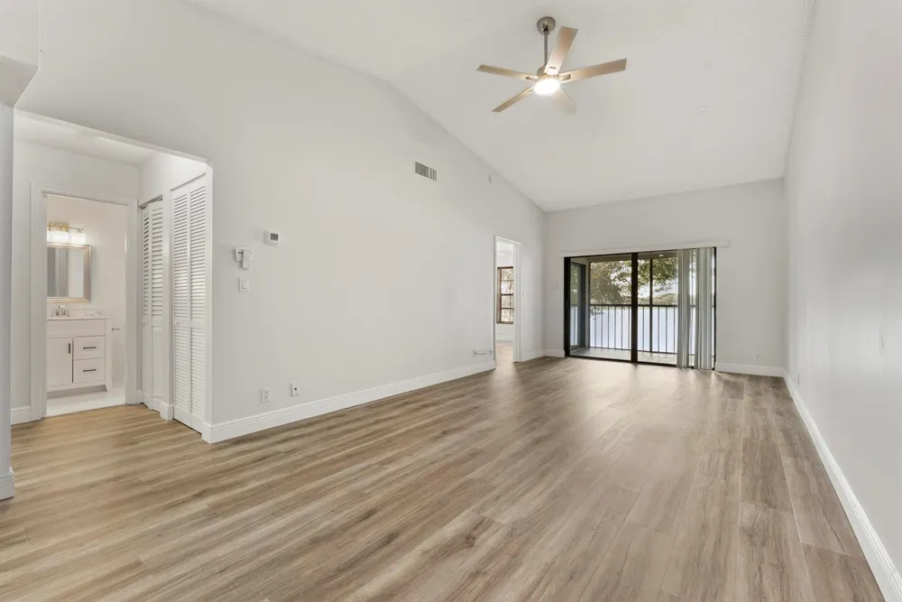 2900 Olivewood Terrace #201 Boca Raton, FL 33431