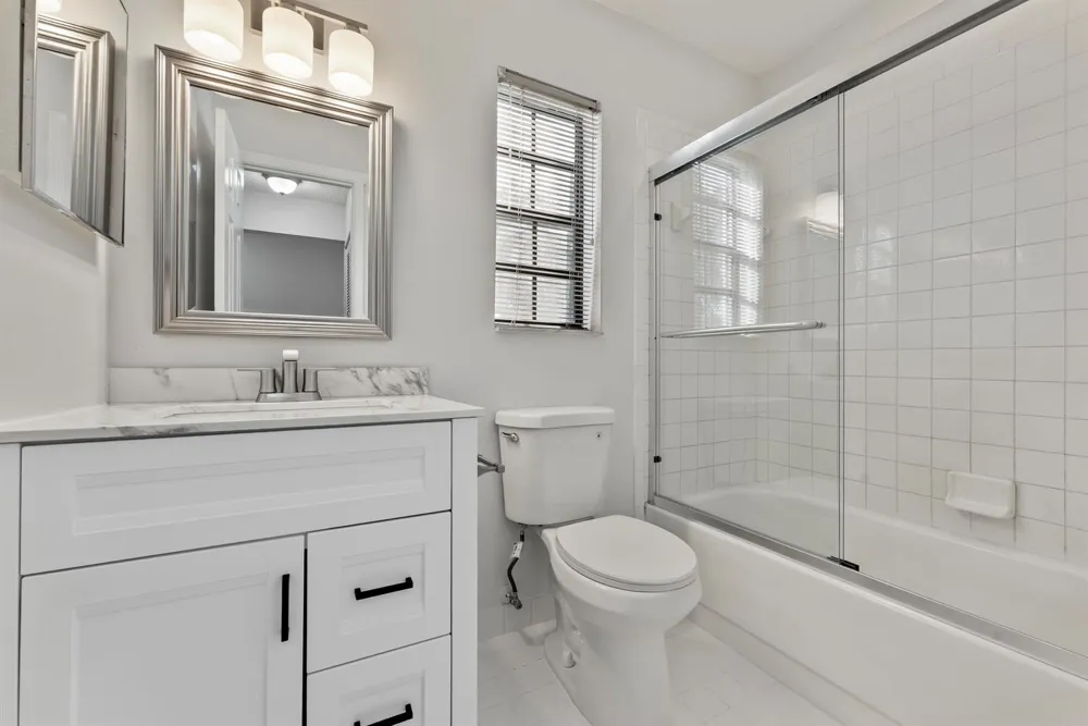 2900 Olivewood Terrace #201 Boca Raton, FL 33431