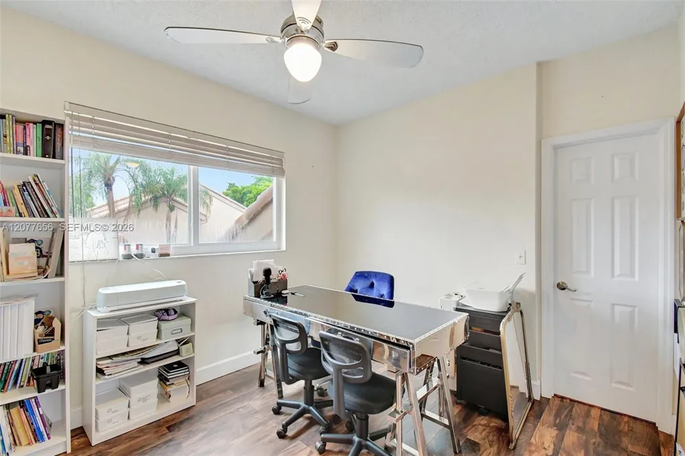 16339 Malibu Dr #22 Weston, FL 33326