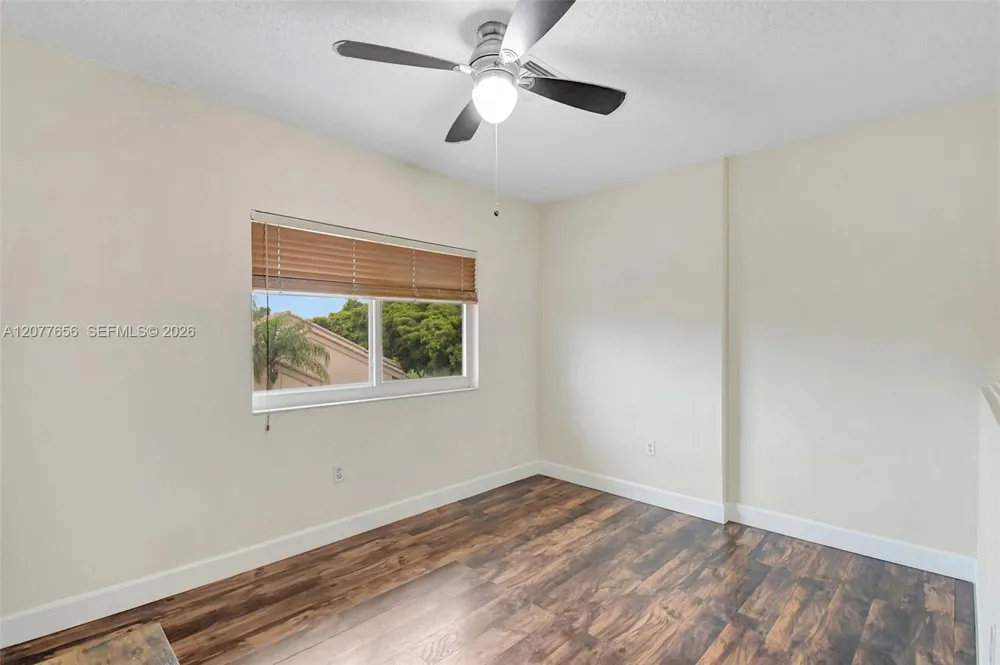 16339 Malibu Dr #22 Weston, FL 33326