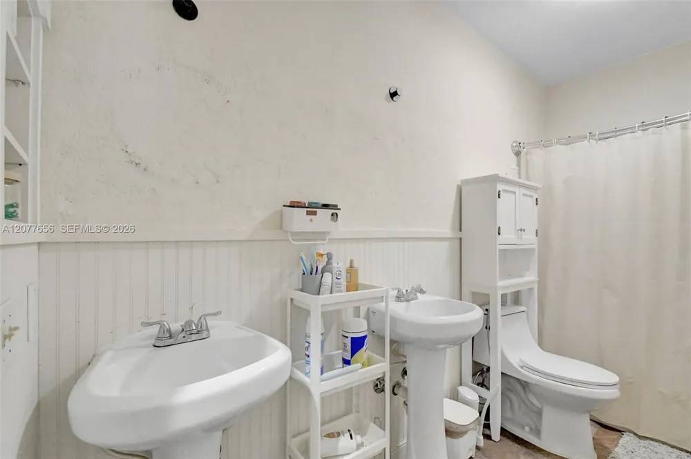16339 Malibu Dr #22 Weston, FL 33326