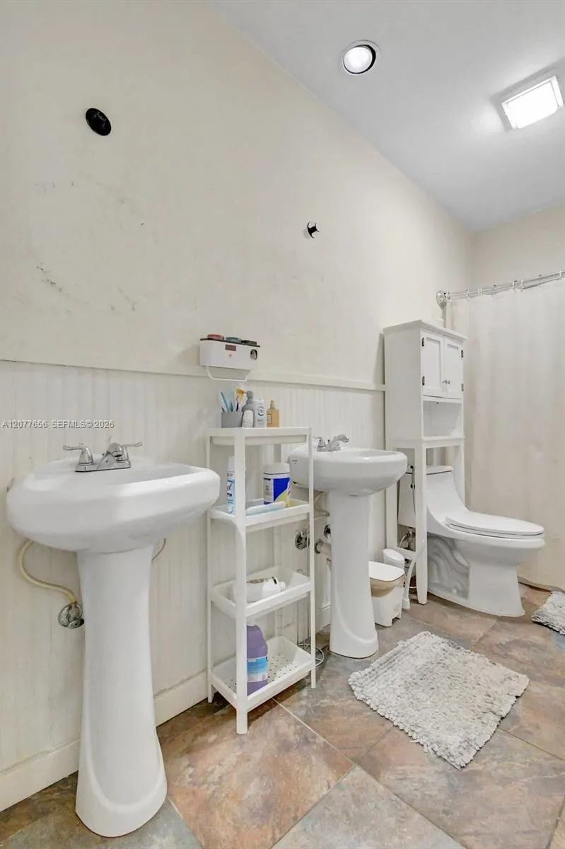 16339 Malibu Dr #22 Weston, FL 33326