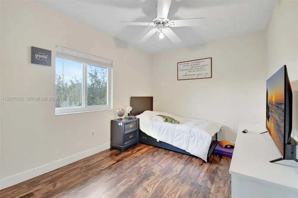 16339 Malibu Dr #22 Weston, FL 33326