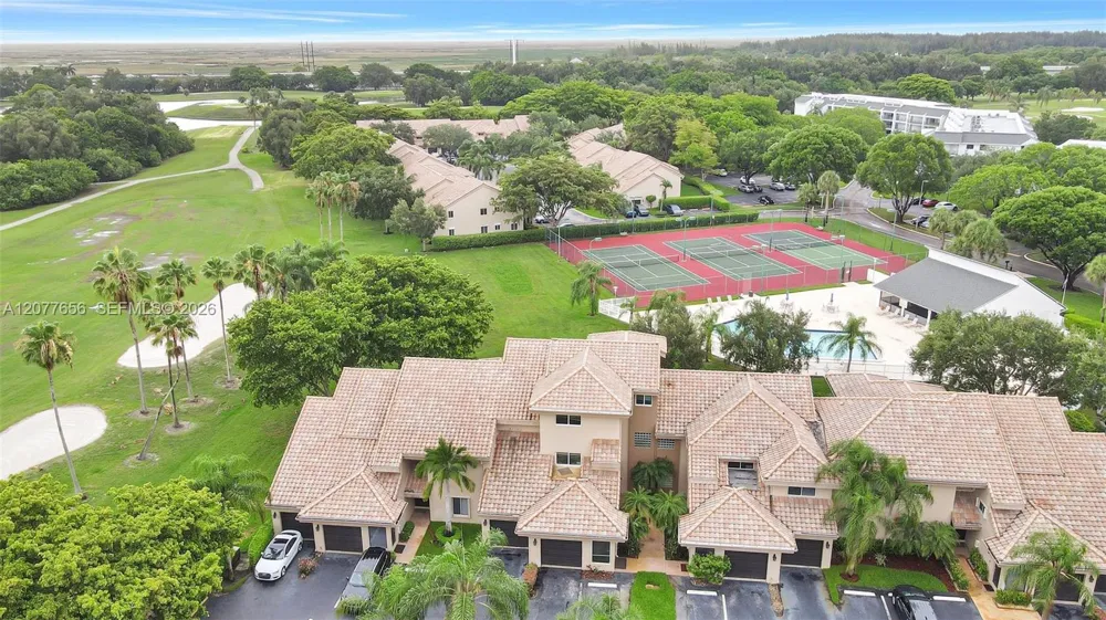 16339 Malibu Dr #22 Weston, FL 33326