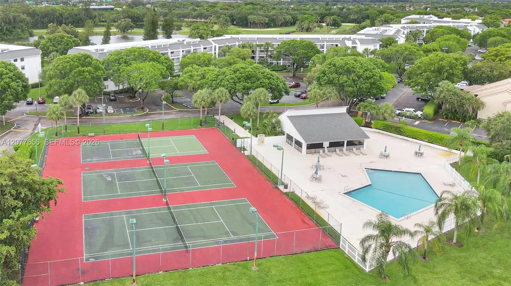 16339 Malibu Dr #22 Weston, FL 33326