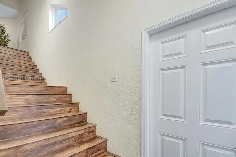 16339 Malibu Dr #22 Weston, FL 33326