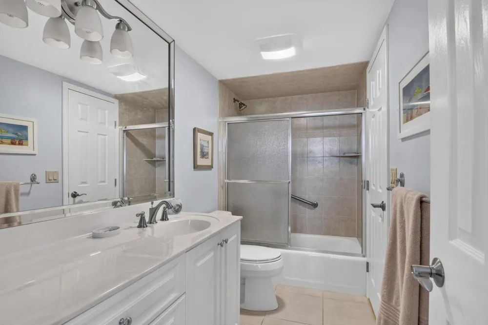336 GOLFVIEW ROAD #605 North Palm Beach, FL 33408
