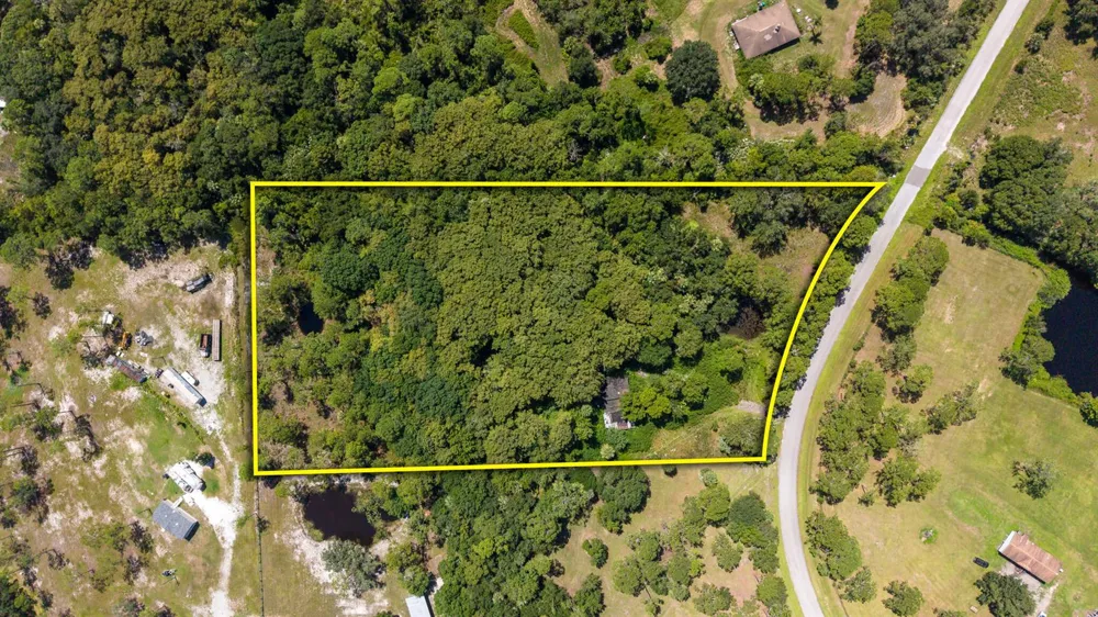 1220 NE 342nd Trail NE Okeechobee, FL 34972