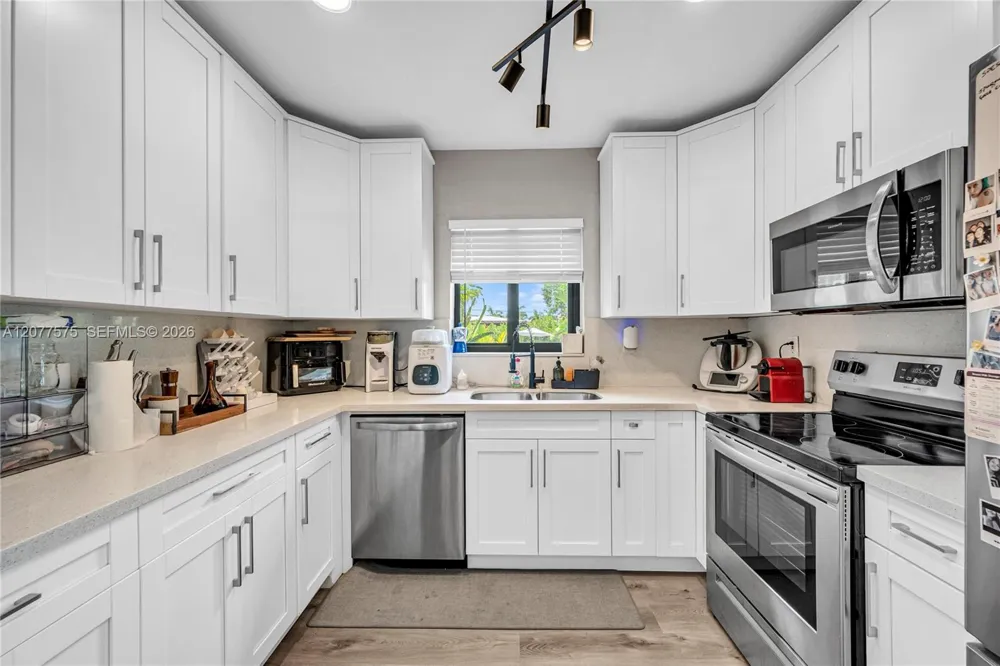 12230 NW 22nd Ct Miami, FL 33167
