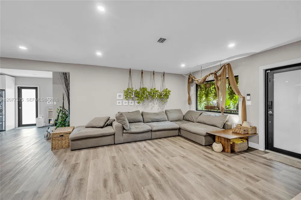 12230 NW 22nd Ct Miami, FL 33167