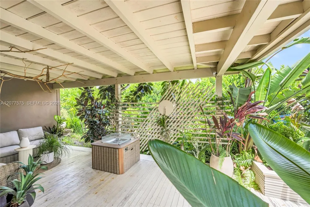 12230 NW 22nd Ct Miami, FL 33167