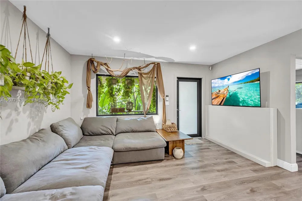 12230 NW 22nd Ct Miami, FL 33167