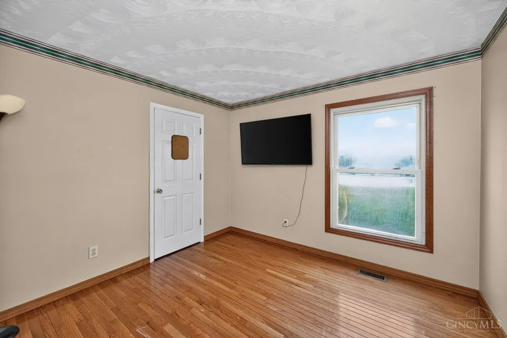 616 Lorelei Drive Perry, OH 45118
