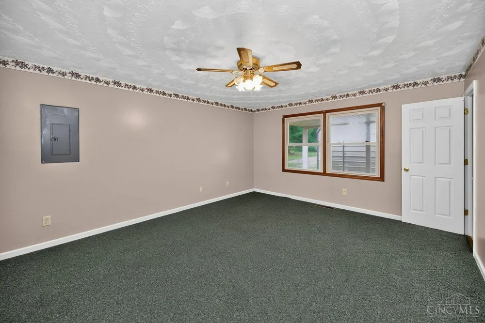 616 Lorelei Drive Perry, OH 45118