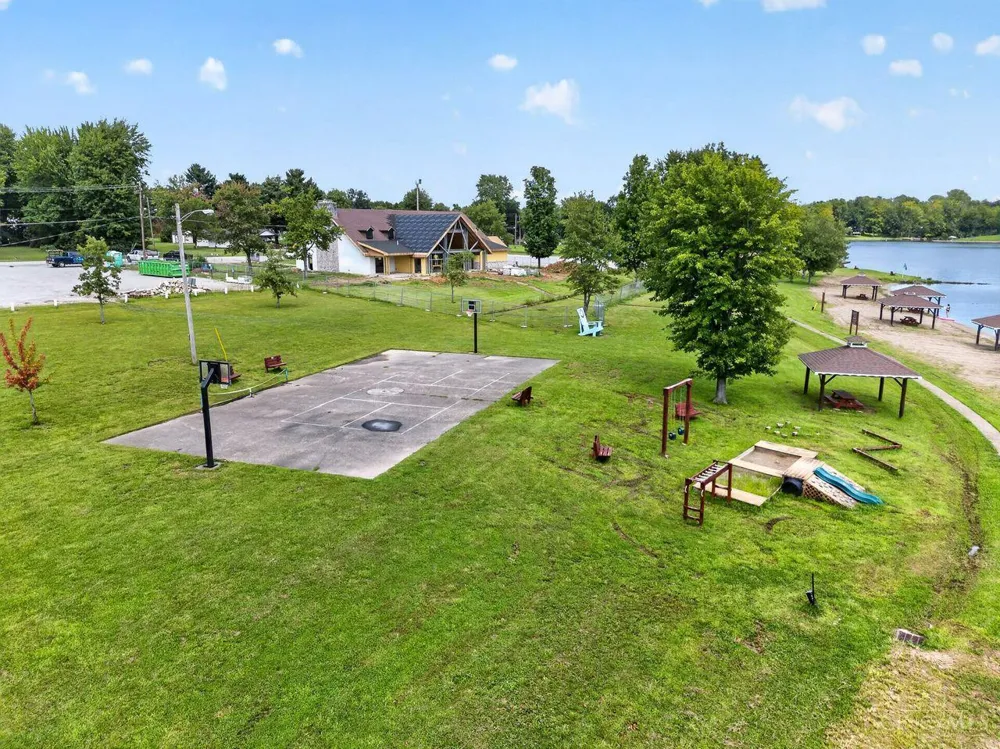 616 Lorelei Drive Perry, OH 45118