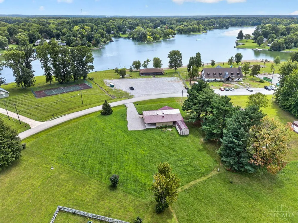 616 Lorelei Drive Perry, OH 45118