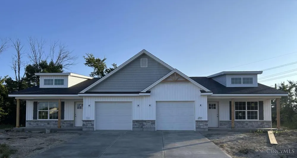2085 Pine Forest Drive Miamisburg, OH 45342