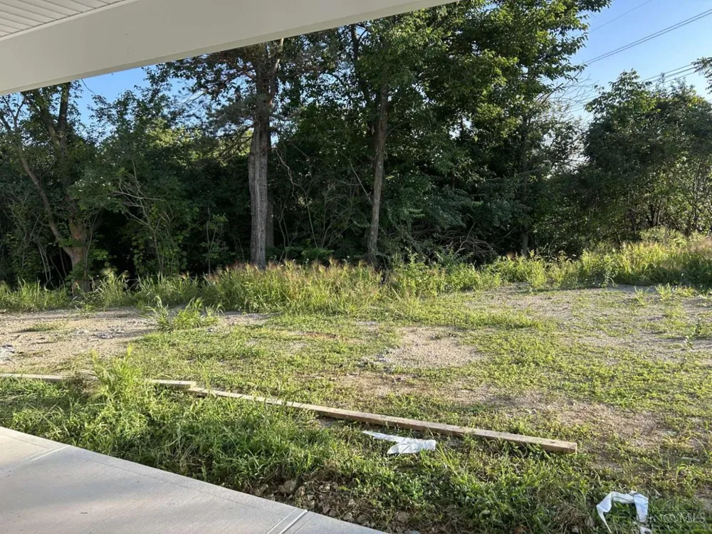 2085 Pine Forest Drive Miamisburg, OH 45342