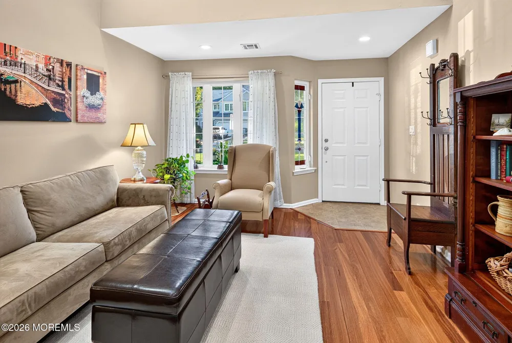 32 Pier Brick, NJ 08723