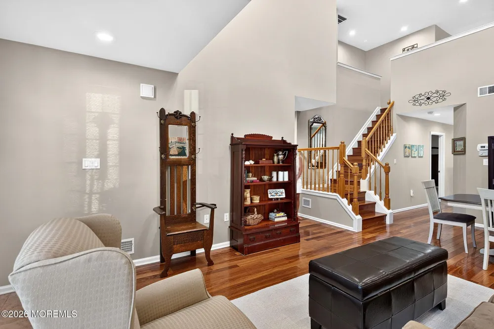 32 Pier Brick, NJ 08723