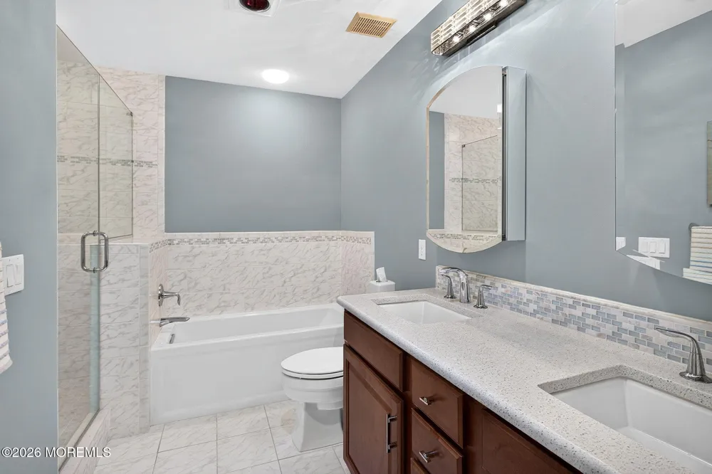 32 Pier Brick, NJ 08723