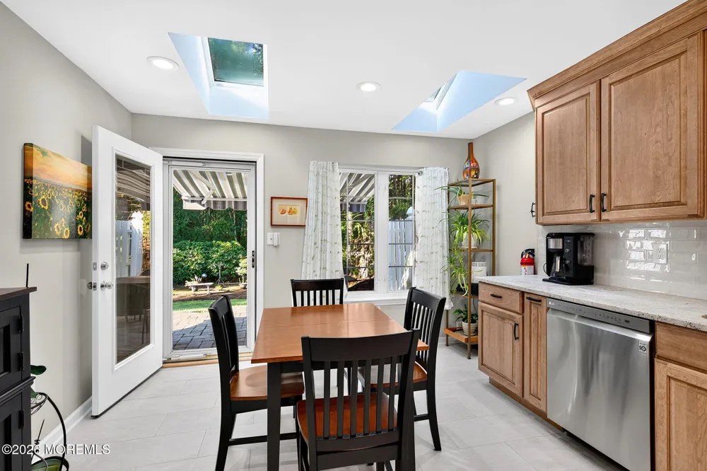 32 Pier Brick, NJ 08723