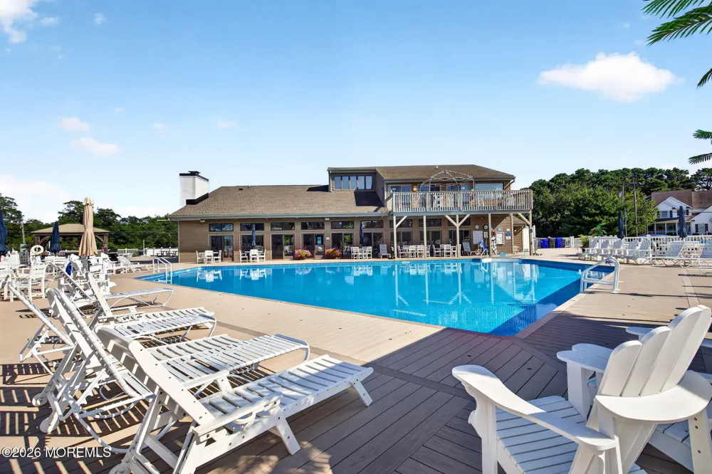 32 Pier Brick, NJ 08723