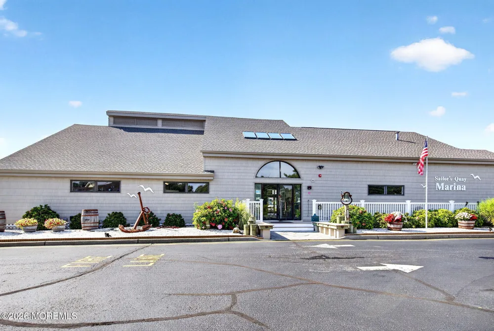 32 Pier Brick, NJ 08723