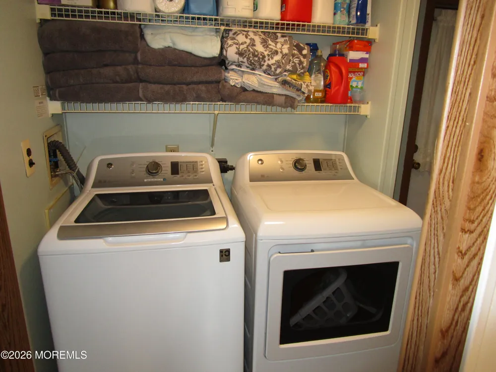 47 Beaver Avenue Whiting, NJ 08759