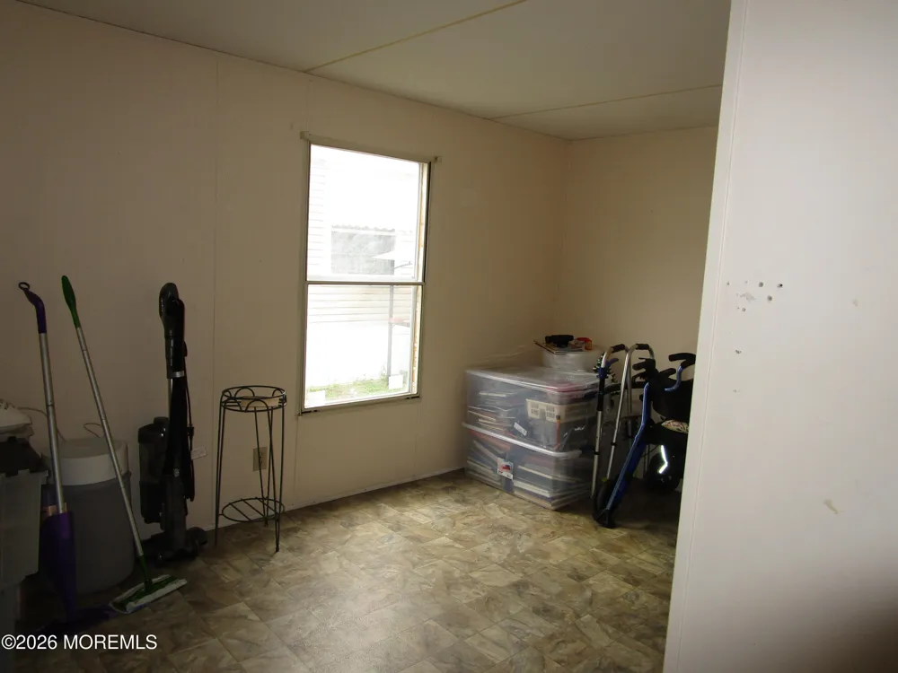 47 Beaver Avenue Whiting, NJ 08759