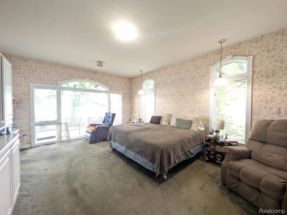 6567 Softshell Drive Waterloo Township, MI 49240