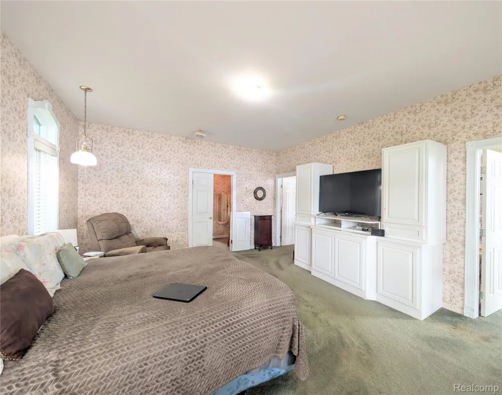 6567 Softshell Drive Waterloo Township, MI 49240