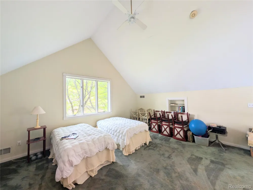 6567 Softshell Drive Waterloo Township, MI 49240