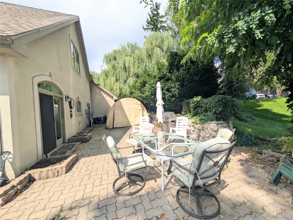 6567 Softshell Drive Waterloo Township, MI 49240