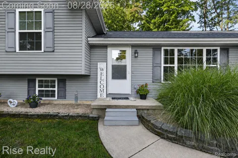 28817 Cedarama Drive