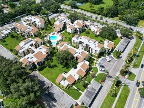 2209 BELLEAIR ROAD #C13