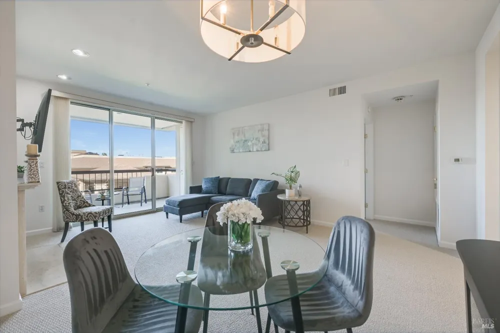 400 Deer Valley Road ##3D San Rafael, CA 94903