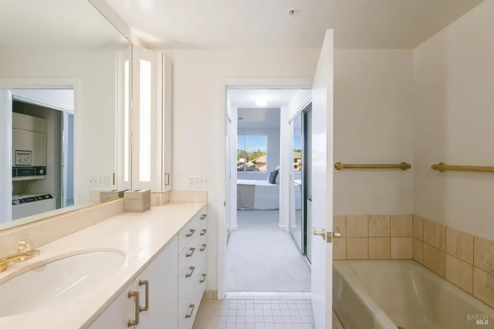 400 Deer Valley Road ##3D San Rafael, CA 94903