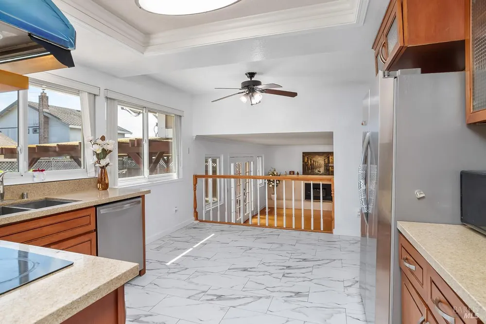 1804 Spoonbill Avenue Petaluma, CA 94954
