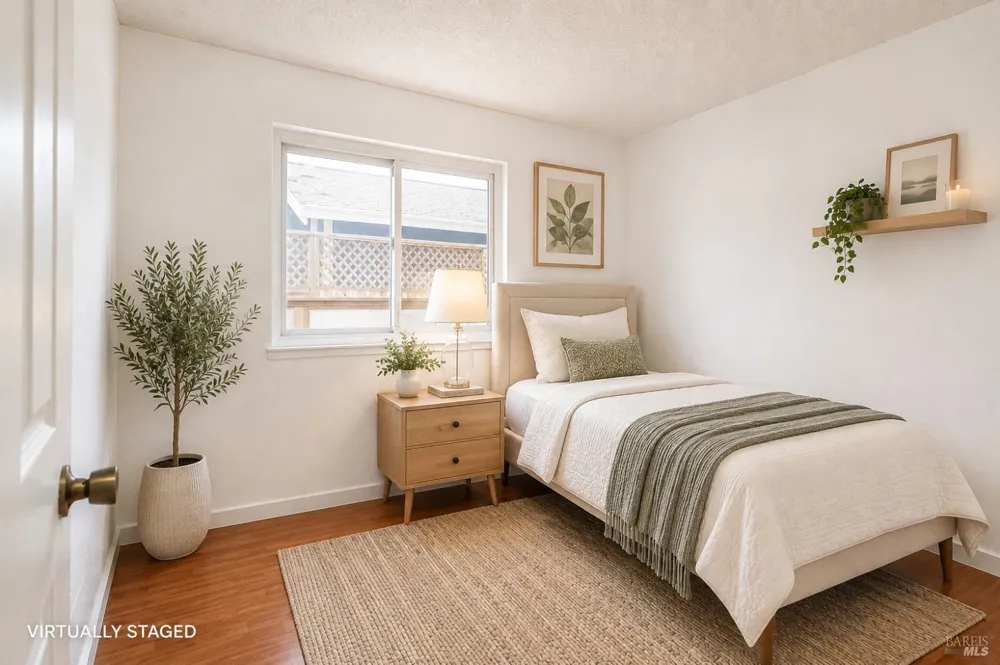 1804 Spoonbill Avenue Petaluma, CA 94954