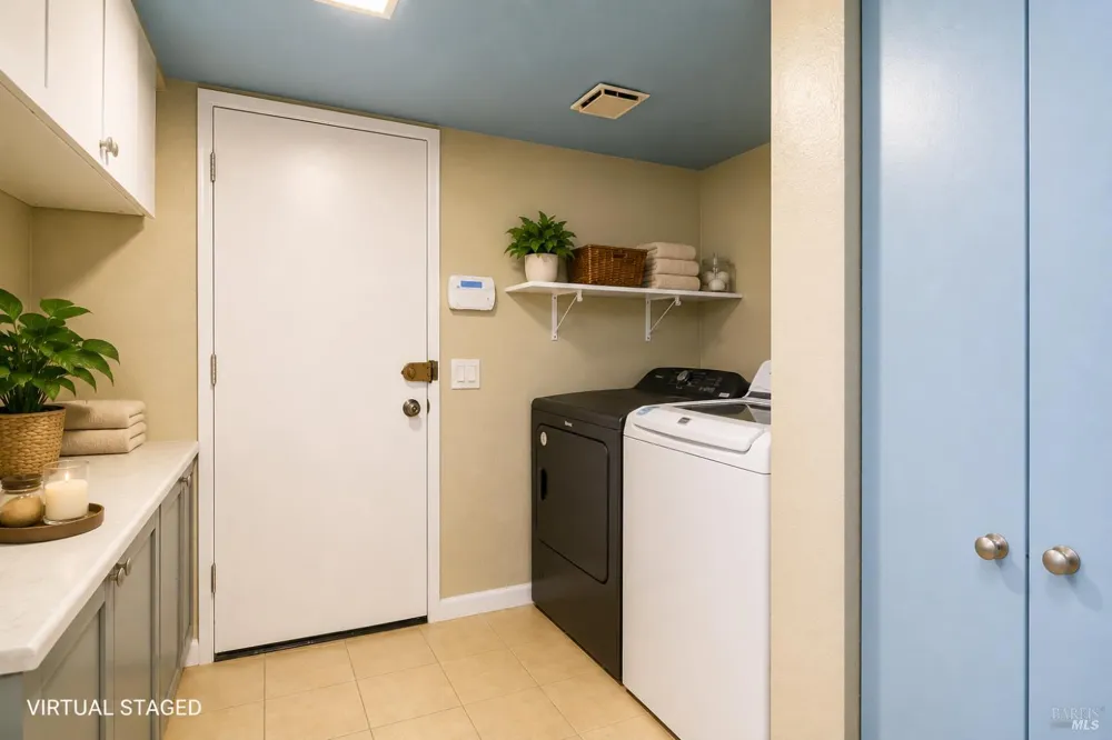 1804 Spoonbill Avenue Petaluma, CA 94954