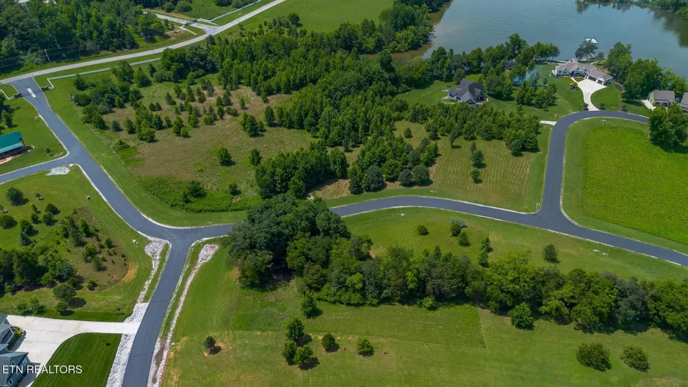 234 Majestic View Drive Rockwood, TN 37854