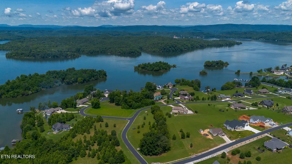 234 Majestic View Drive Rockwood, TN 37854