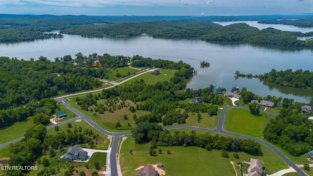 234 Majestic View Drive Rockwood, TN 37854
