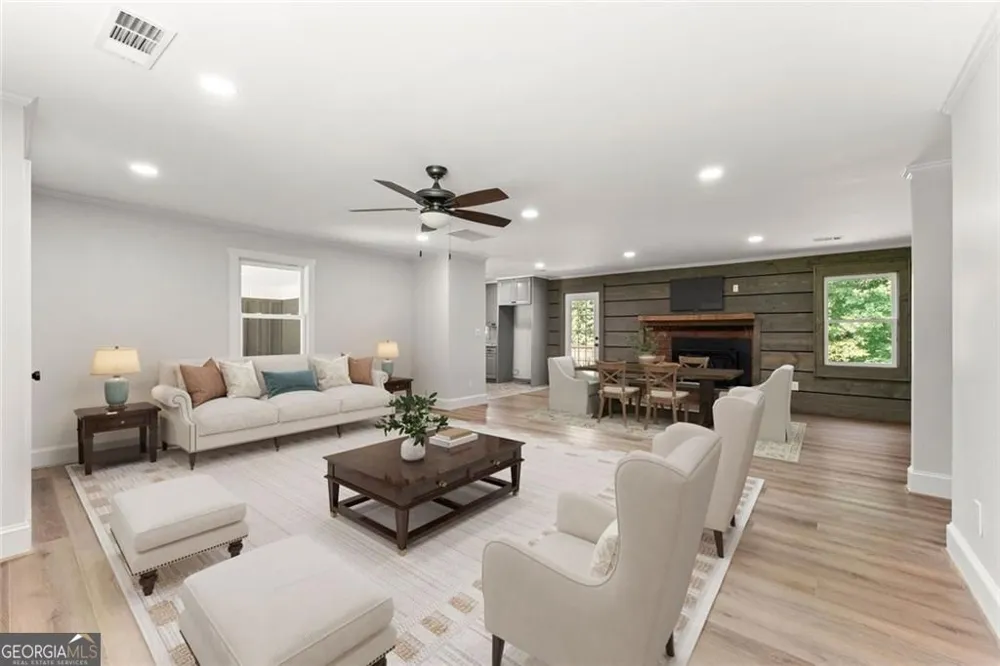 5850 Norton CIR Flowery Branch, GA 30542