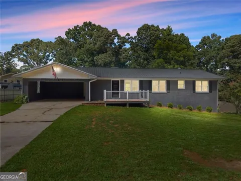 5850 Norton CIR