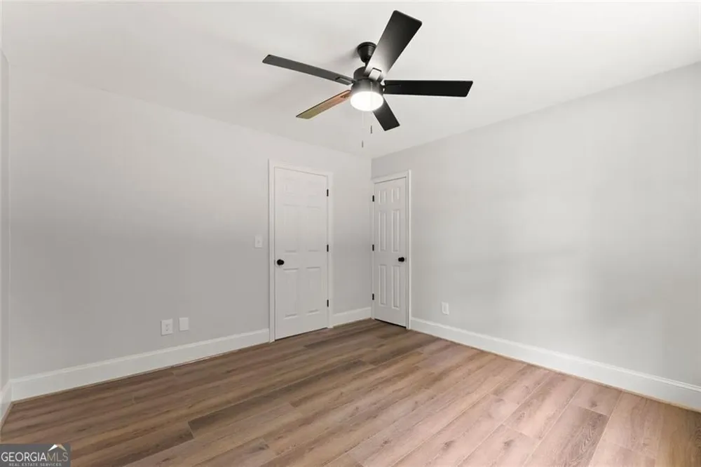5850 Norton CIR Flowery Branch, GA 30542