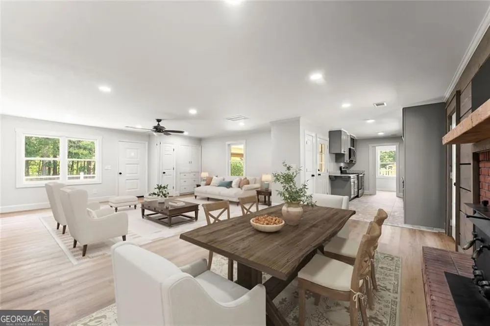 5850 Norton CIR Flowery Branch, GA 30542